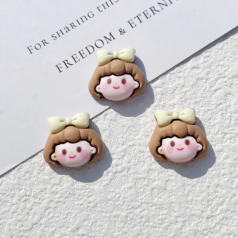 Cute Resin Accessories for DIY Phone Cases (Materials)