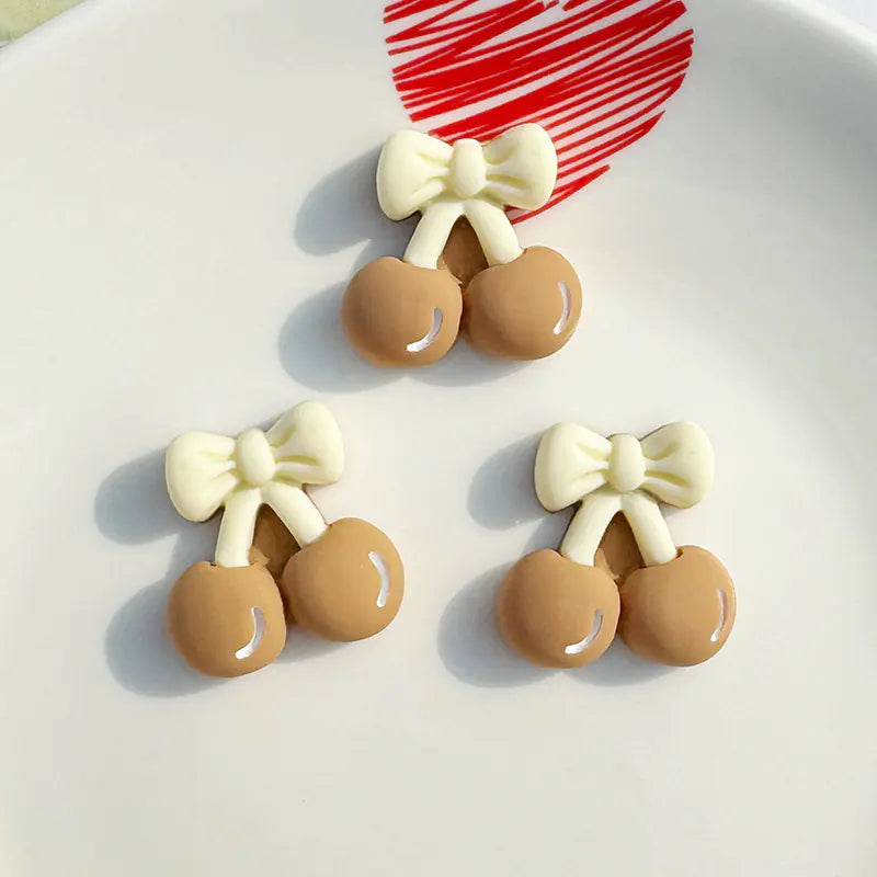 Cute Resin Accessories for DIY Phone Cases (Materials)