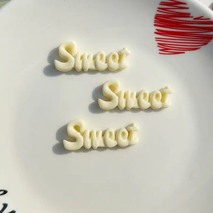 Cute Resin Accessories for DIY Phone Cases (Materials)